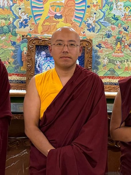 Kyabgon Taklung Shabdung Rinpoche